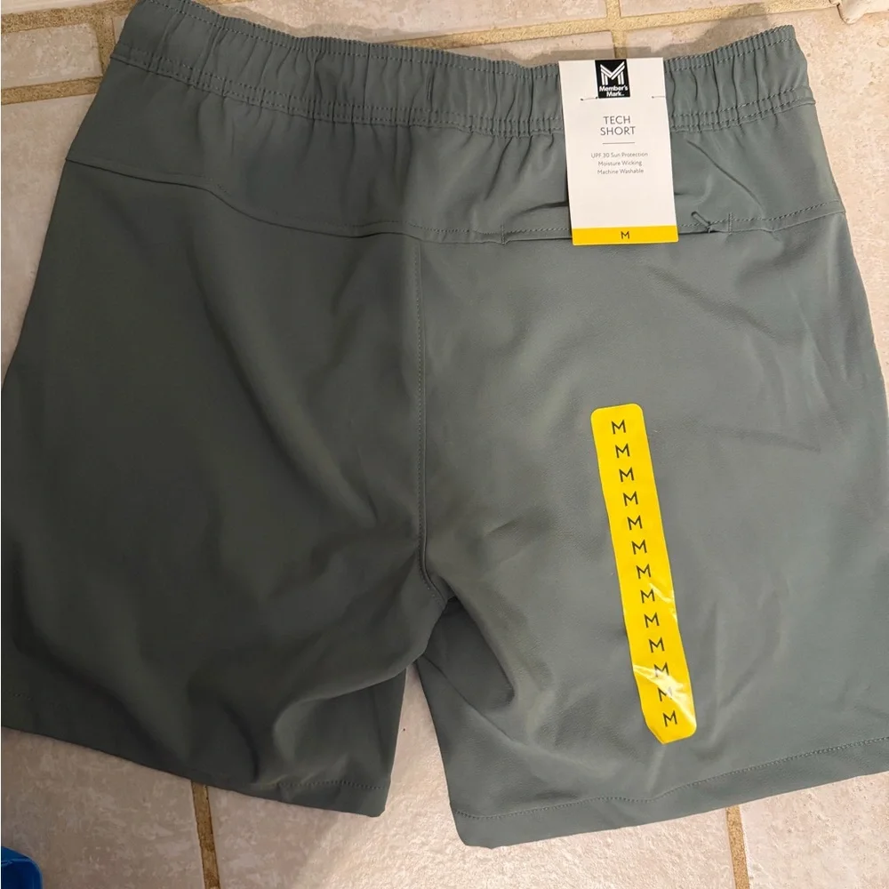 Members Mark Green/Gray Athletic Shorts with pockets - Picture 3 of 3
